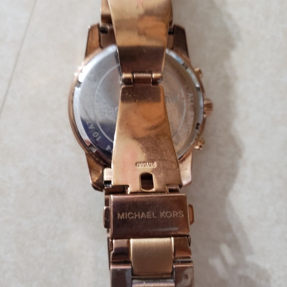MK watch - Picture 3 of 6